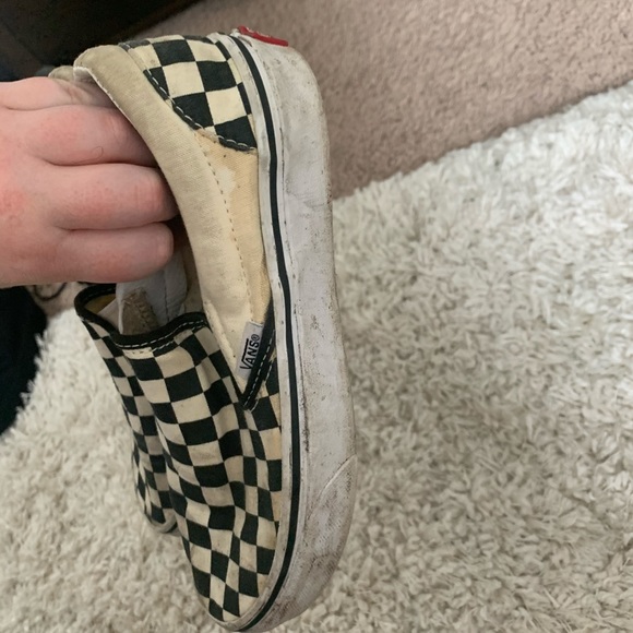 vans - Picture 2 of 4